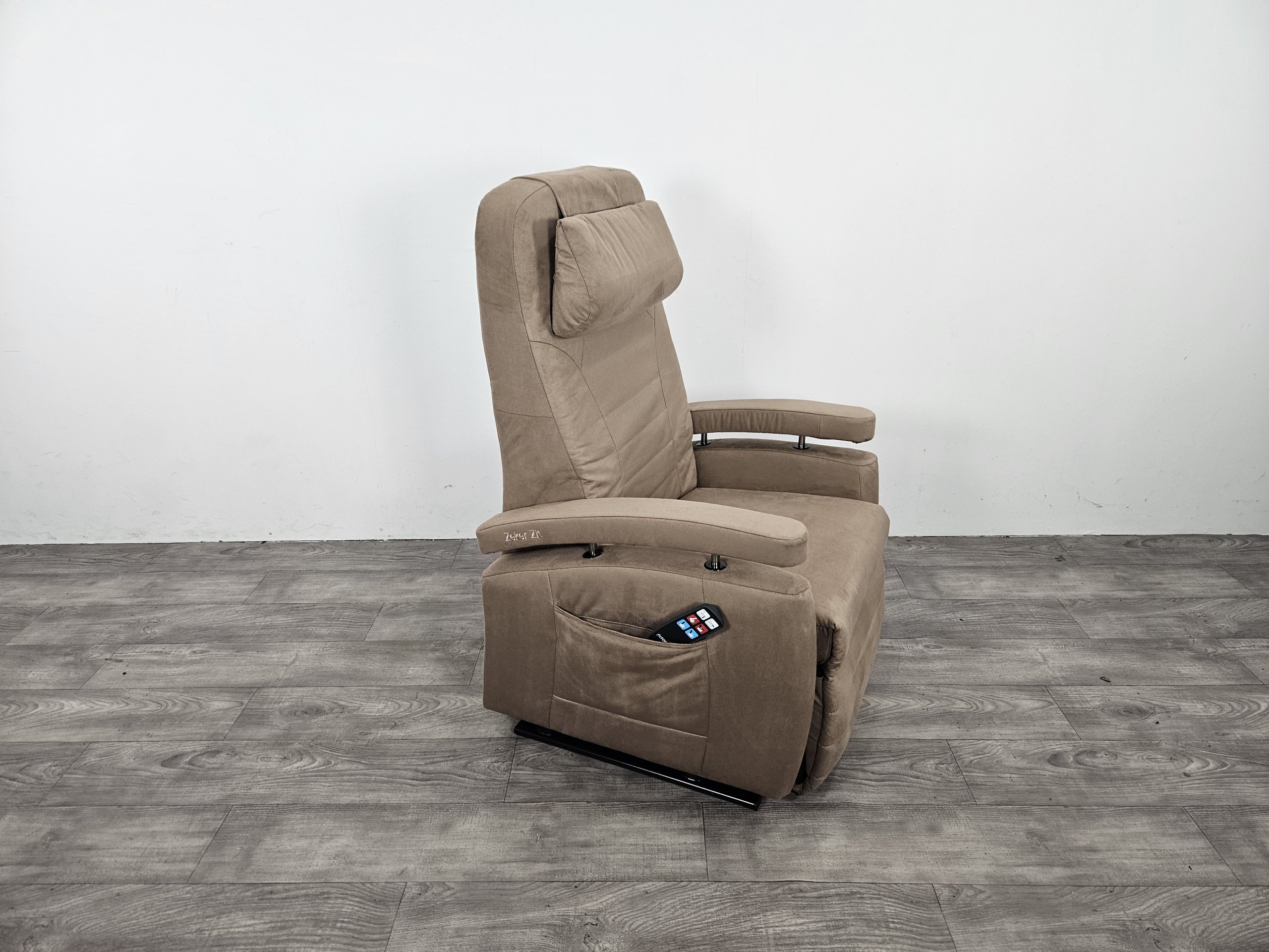 1227-577-L-zand-niroxx